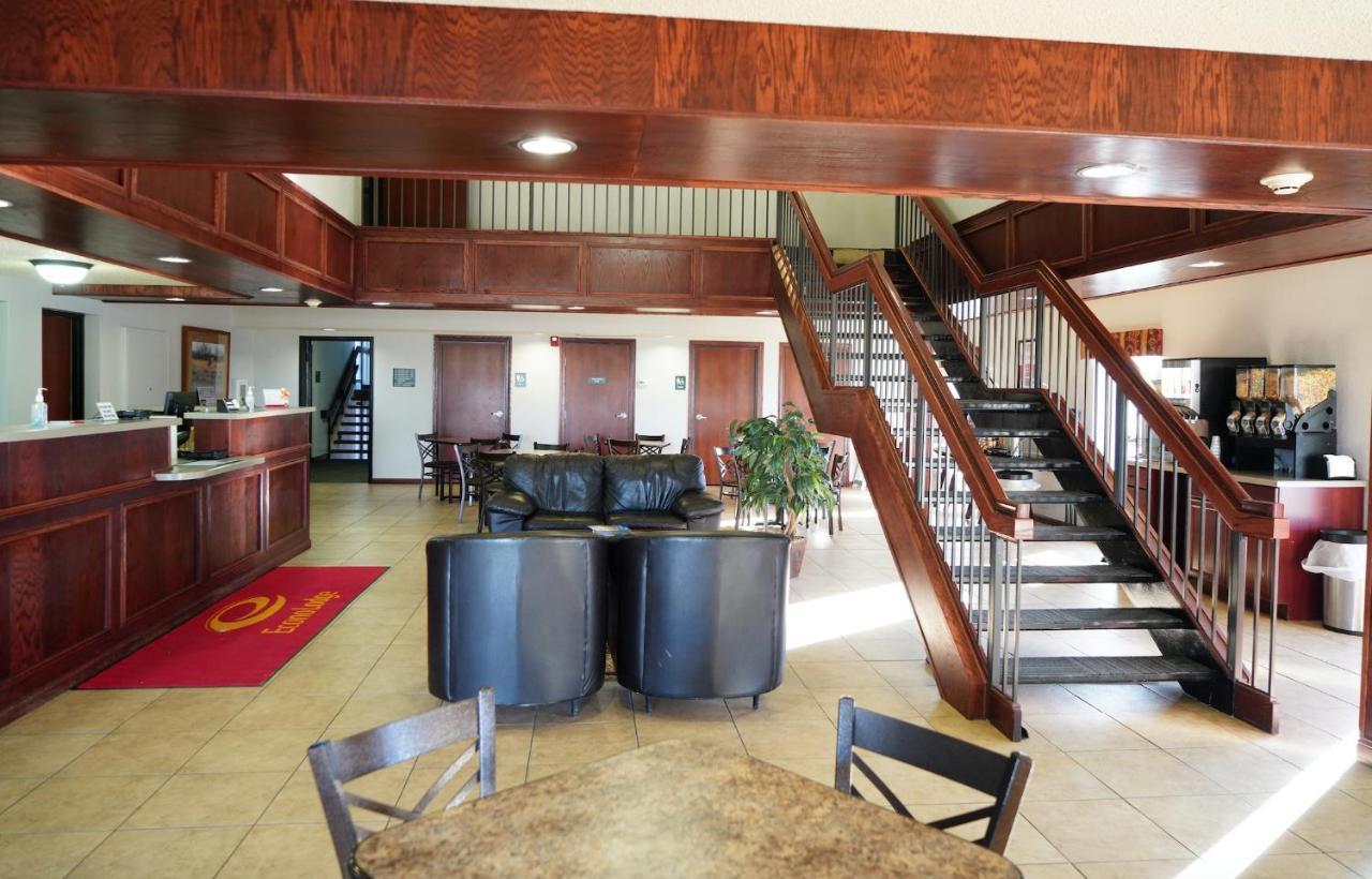 Econo Lodge Inn & Suites Kearney Eksteriør billede