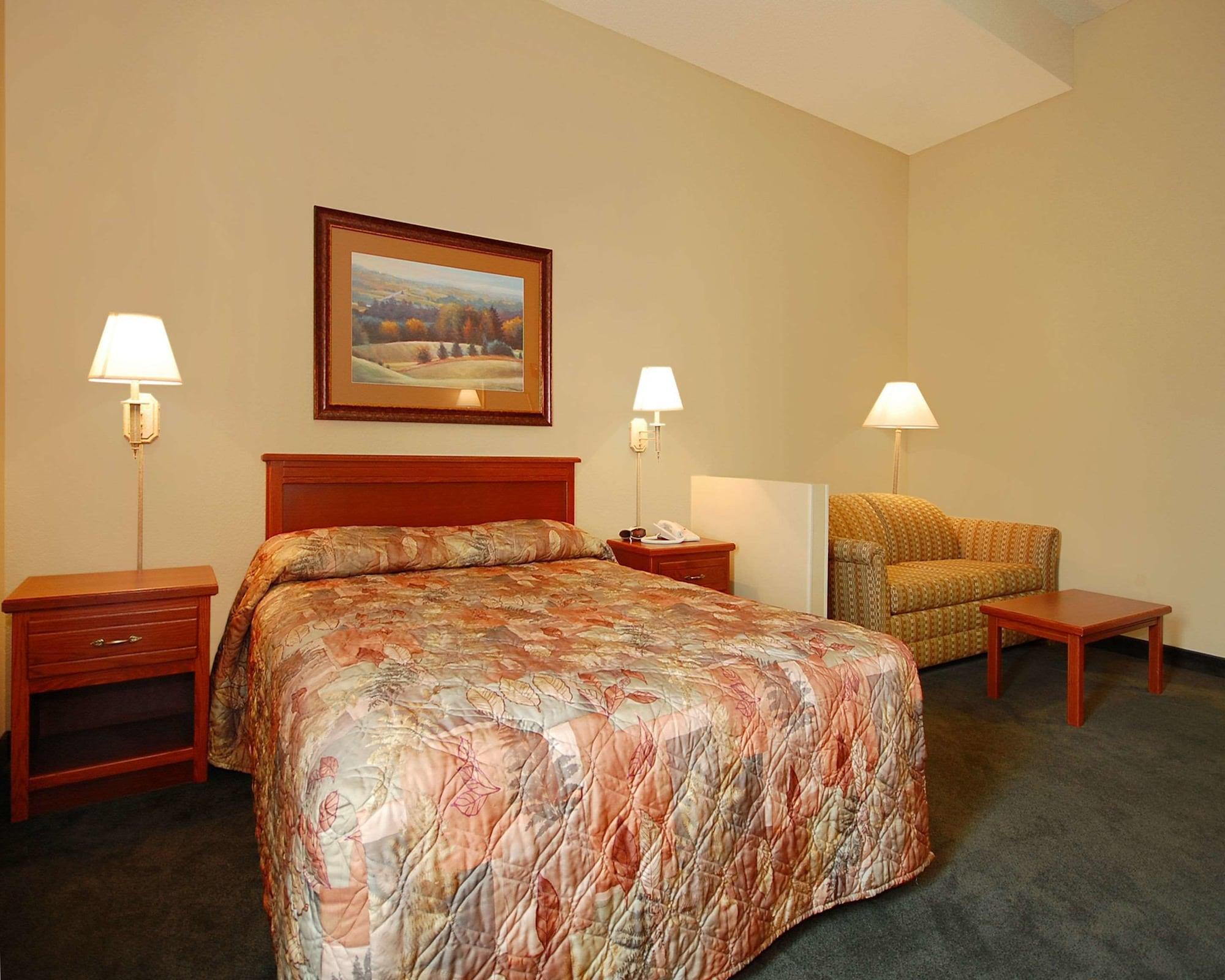 Econo Lodge Inn & Suites Kearney Eksteriør billede