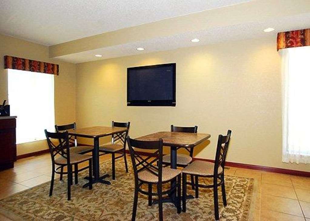 Econo Lodge Inn & Suites Kearney Restaurant billede